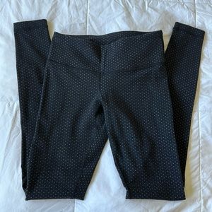 Lululemon wunder train black leggings size 4